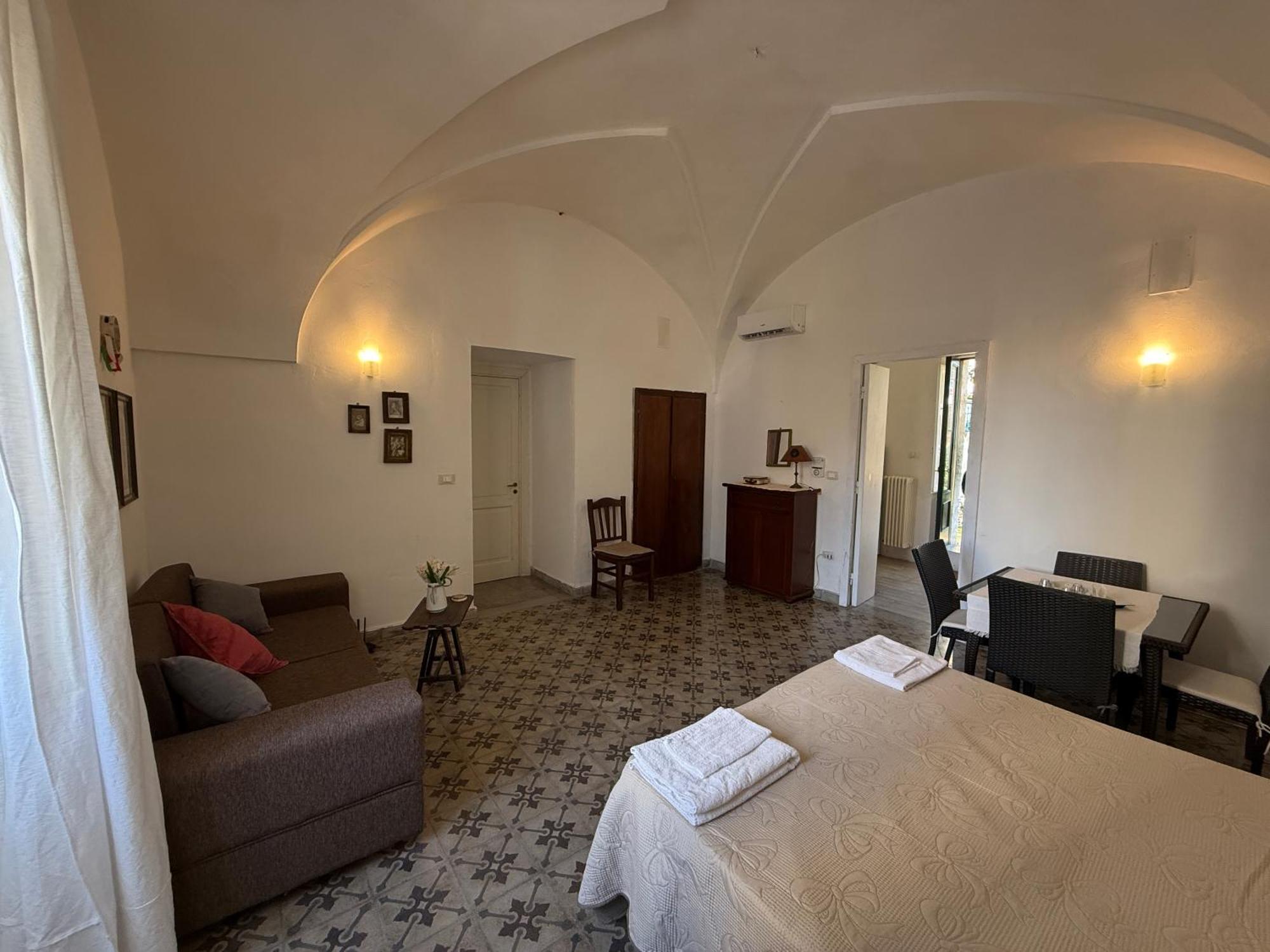 Residenza Storica Parco Lanoce Apartment Poggiardo Exterior photo